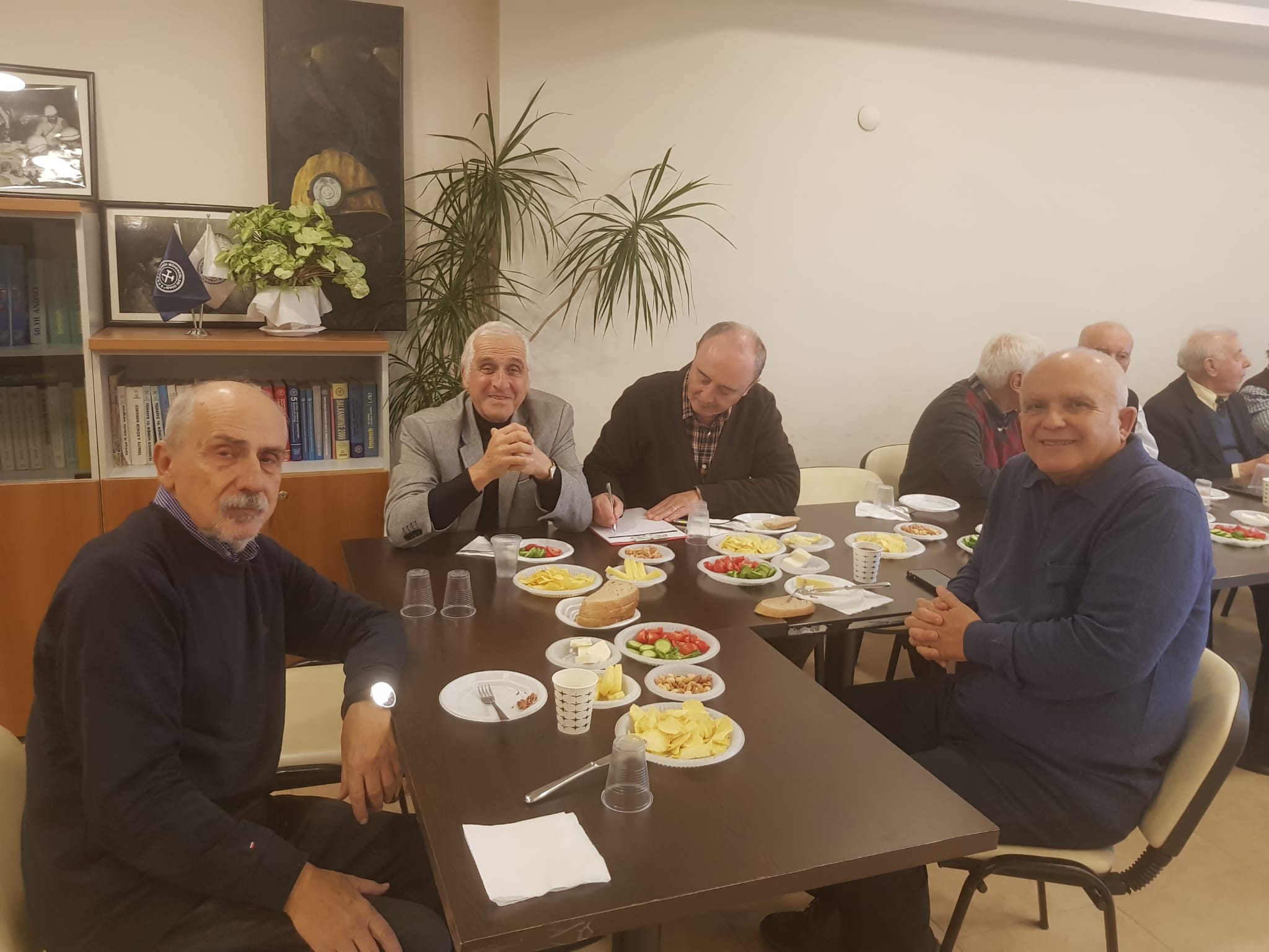 Kasım Ayı Emekli Üye Toplantısı Yapıldı