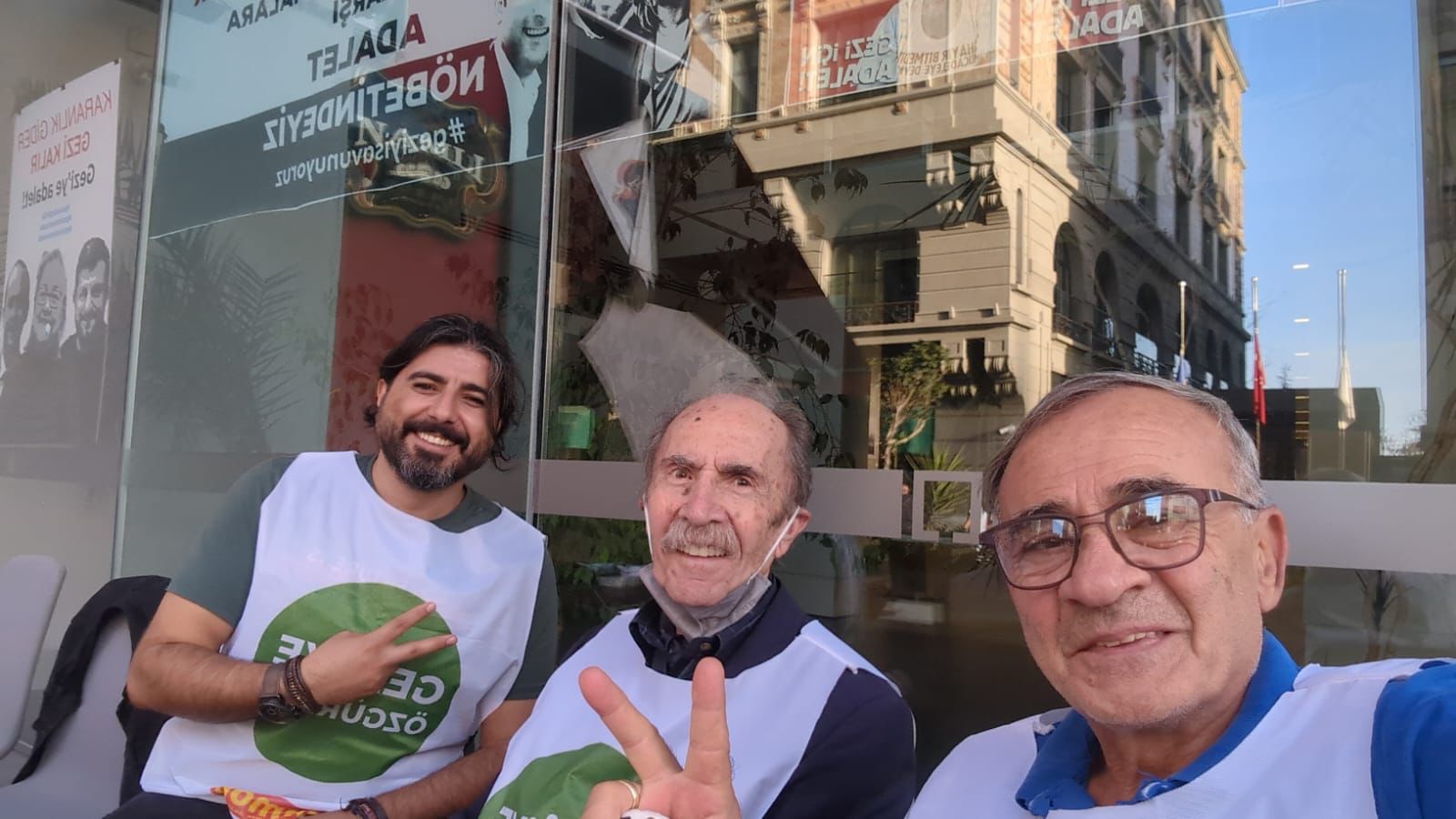 Gezi için Adalet Nöbetindeyiz
