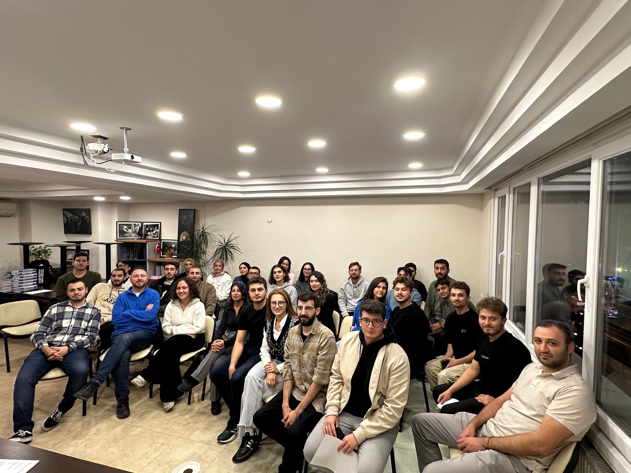 İstanbul Genç Madenci Tanışma Toplantısı Gerçekleştirildi.