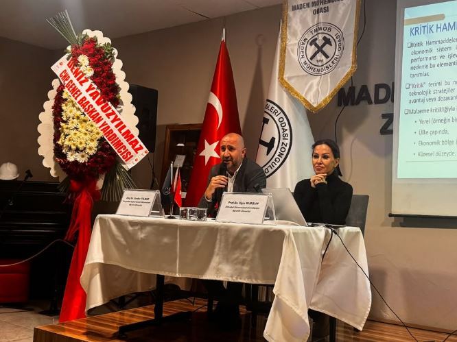 Nadir Toprak Elementleri Konulu Söyleşi Gerçekleştirildi