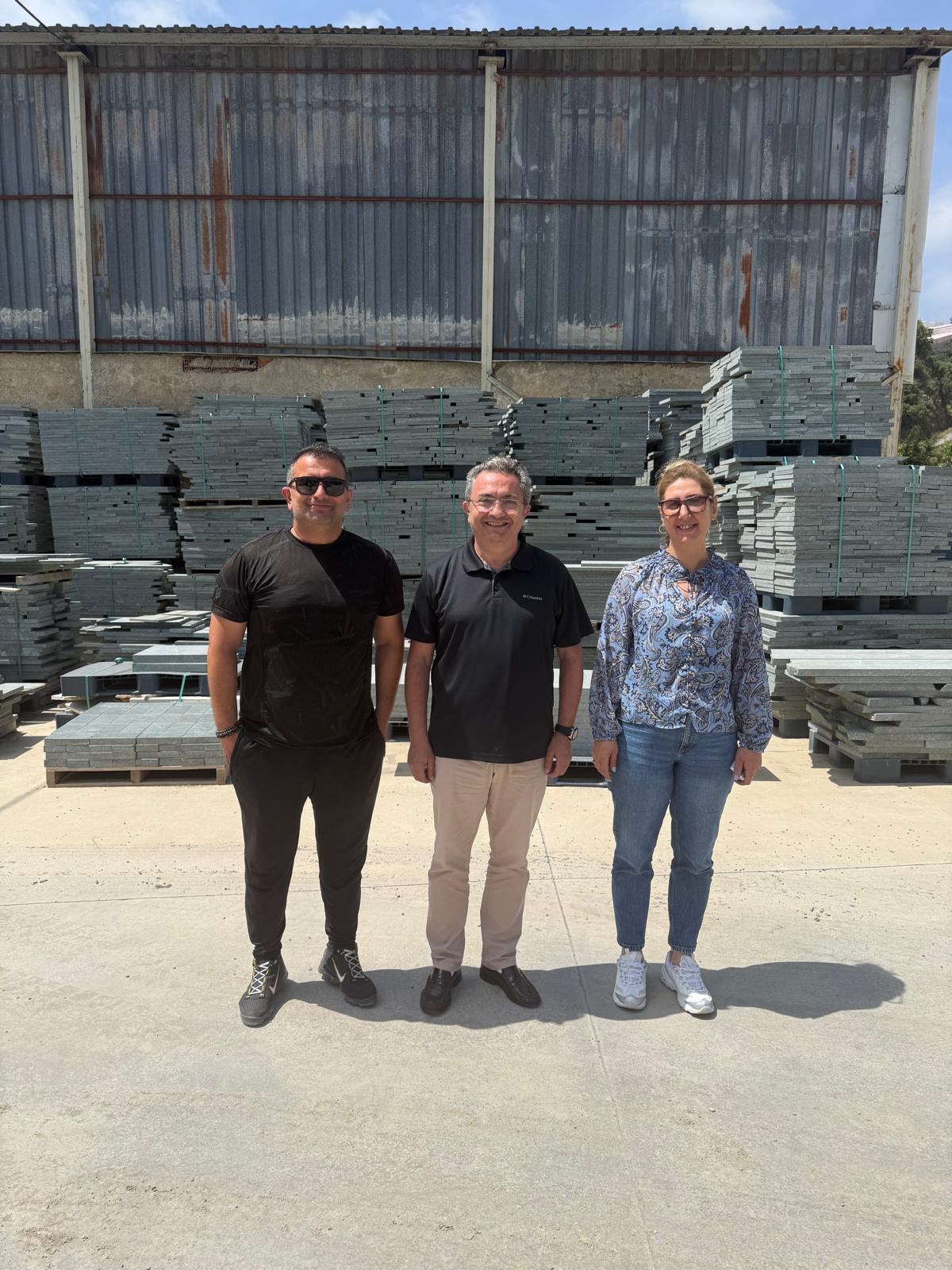 ODA BAŞKANIMIZ AYHAN YÜKSEL, ALANYA TEMSİLCİMİZ VE DEMİRTAŞ MADENCİLİK YETKİLİSİ GAMZE BİNGÖL VE AYKUT BETON YETKİLİSİ GENEL KURUL DELEGEMİZ LATİF ARSLANERGÜL’Ü İŞYERLERİNDE ZİYARET ETMİŞTİR. 