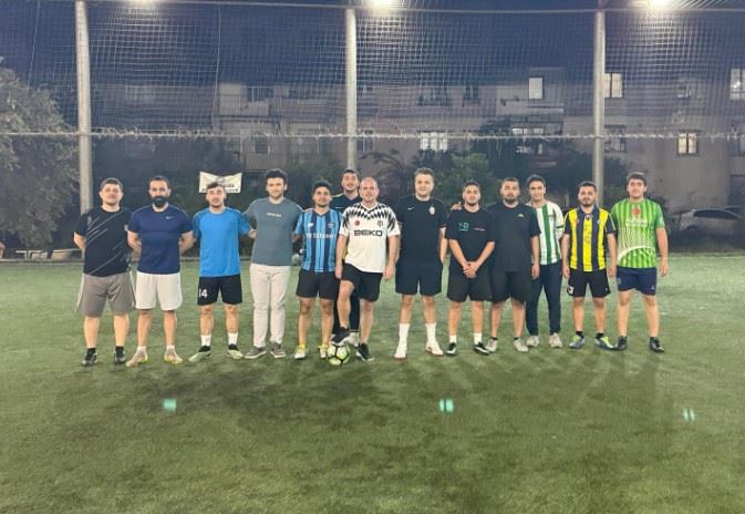 GENÇ MADENCİLERLE HALI SAHA MAÇI YAPTIK