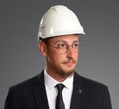 YETKİN UYANIKER