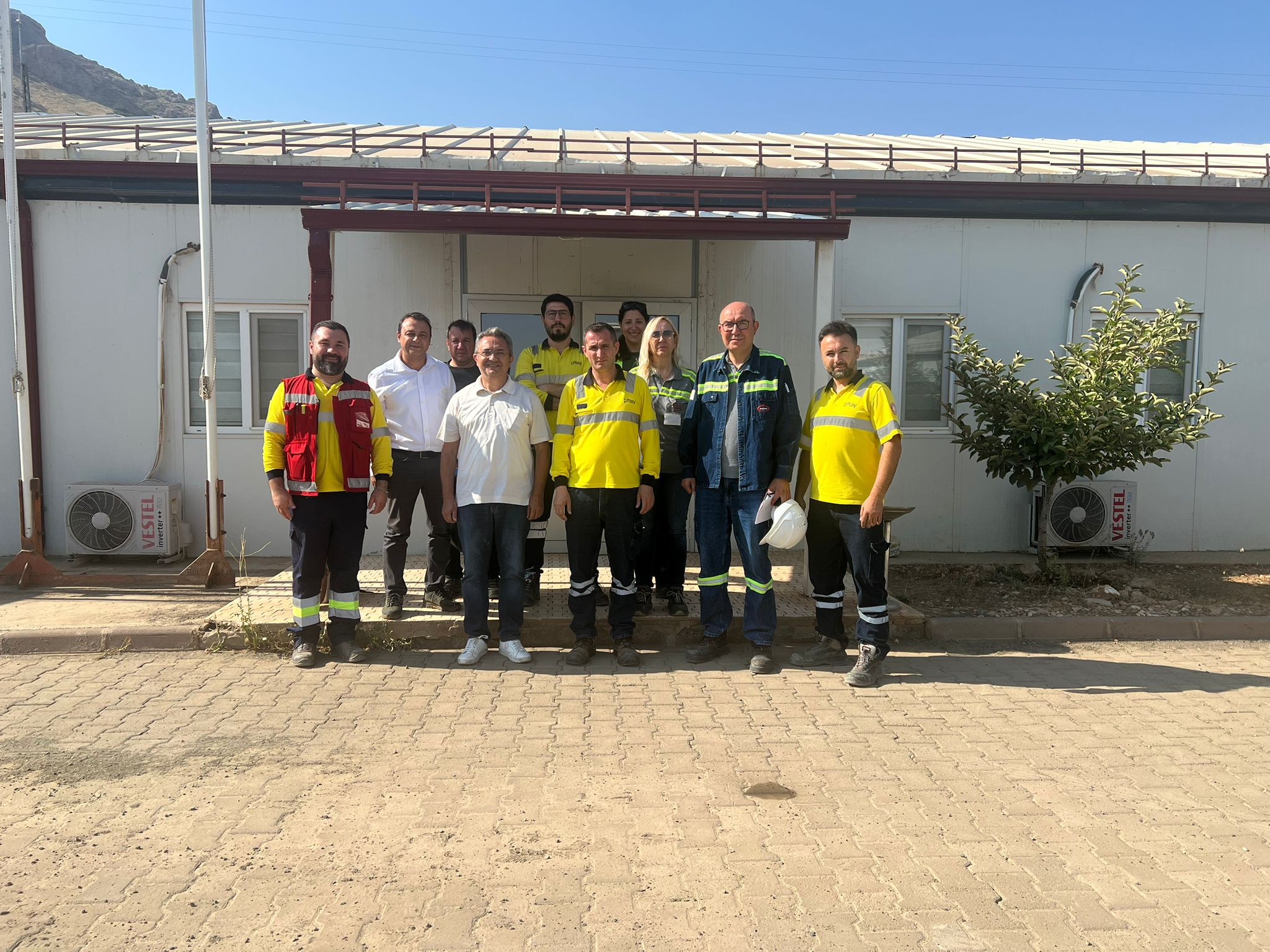 ODA BAŞKANIMIZ AYHAN YÜKSEL, DİVRİĞİ DEMİR ÇELİK İŞLETMELERİ’NE İŞ YERİ ZİYARETİ GERÇEKLEŞTİRMİŞTİR.