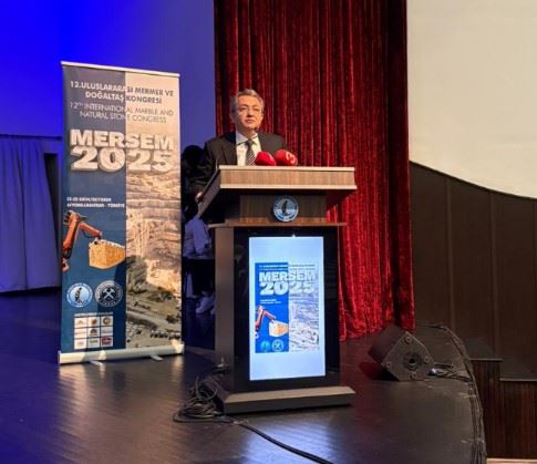 12. ULUSLARARASI MERMER VE DOĞALTAŞ KONGRESİ (MERSEM’2025) AÇILIŞ KONUŞMASI İLE BAŞLAMIŞTIR.