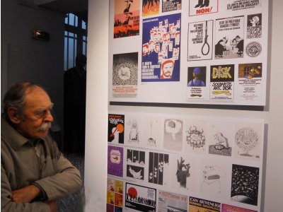 SELÇUK DEMİREL /
İNSANOĞLU KUŞ MİSALİ /
Basındaki desenler, 1974 – 2014