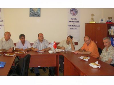 DENİZLİ'DE ÜYE TOPLANTISI 22.05.2008 TARİHİNDE YAPILDI.