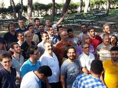 DEÜ MADEN MÜHENDİSLİĞİ BÖLÜMÜ SINIF ÖĞRENCİLERİ İLE PİKNİKTE BİR ARAYA GELDİK. (16.06.2014)