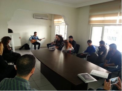 DİCLE ÜNİVERSİTESİ MADEN MÜHENDİSLİĞİ BÖLÜMÜNE BAŞLAYAN ÖĞRENCİLERLE TANIŞMA TOPLANTISI YAPILDI(25.10.2014)