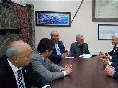 CHP PARTİ MECLİS ÜYESİ TUNCAY ÖZKAN TMMOB MADEN MÜHENDİSLERİ ODASI ZONGULDAK ŞUBESİNİ ZİYARET ETTİ.