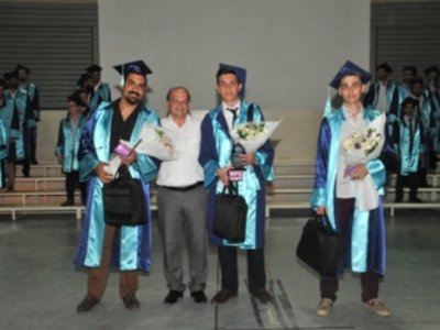 DEÜ. MADEN MÜHENDİSLİĞİ BÖLÜMÜ MEZUNİYET TÖRENİNE KATILDIK. (08.07.2015)