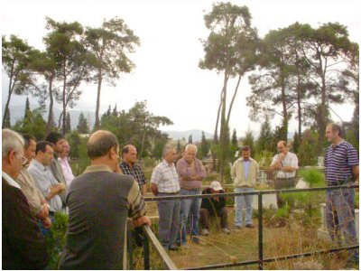 ŞUBEMİZ ESKİ BAŞKANI ÖMER ARASLI MEZARI BAŞINDA ANILDI (21.09.2008)