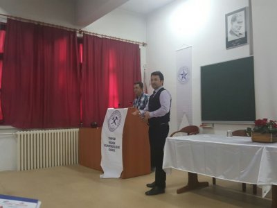 DUMLUPINAR ÜNİVERSİTE`SİNDE GENÇ MADENCİ VE KÜTAHYA ÜYELERİMİZLE TOPLANTI GERÇEKLEŞTİRİLDİ.