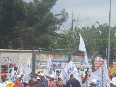 1 MAYIS İŞÇİ VE EMEKÇİ BAYRAMINDA; DEMOKRASİ, EŞİTLİK, ÖZGÜRLÜK VE EMEĞİMİZ İÇİN ALANDAYDIK..