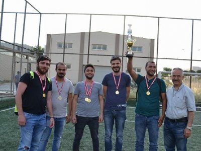 6. GELENEKSEL UYGUR URCUN FUTBOL TURNUVASI DÜZENLENDİ.(17.05.2016)