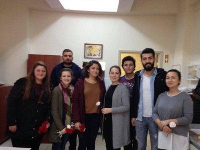 DEÜ MADEN MÜHENDİSLİĞİ BÖLÜMÜ ÖĞRENCİLERİ ÖĞRETMENLER GÜNÜ KUTLAMASI.(24.11.2016)