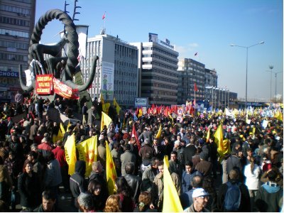 29 KASIM'DA İŞSİZLİĞE,YOKSULLUĞA VE ZAMLARA KARŞI ALANLARDAYDIK