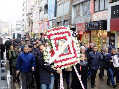 UĞUR MUMCU ANMA