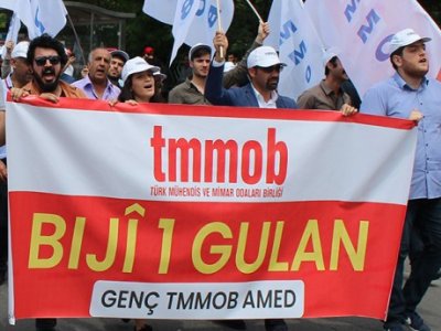 DİYARBAKIR’DA 1 MAYIS EMEK VE DAYANIŞMA GÜNÜ KUTLANDI