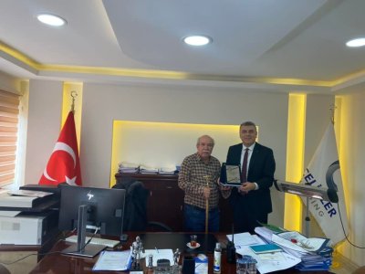 40. YILINI DOLDURAN ONUR ÜYELERİMİZE PLAKETLERİNİ TAKDİM ETTİK (13.01.2022)