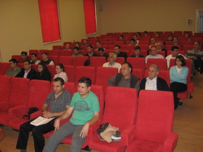 Ücretli ve İşsiz Mühendisler Ankara Bölge Kurultayı Hazırlık Toplantıları kapsamında Afyon ili ikinci toplantısı 11 Ekim 2009 Pazar günü Afyon Kocatepe Üniversitesi Kültür Merkezi’nde yapıldı. 