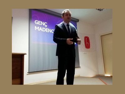HACETTEPE ÜNİVERSİTESİ`NDE GENÇ MADENCİ TOPLANTISI YAPILDI