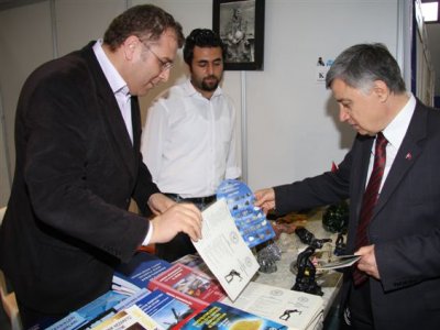 8. ÇUKUROVA YÜKSEK ÖĞRENİM TANITIM GÜNLERİ ( 7-9 Nisan 2010 )