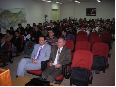Yönetim Kurulumuz Hacettepe, Cumhuriyet ve Ortadoğu Teknik Üniversitelerinde düzenlenen Öğrenci toplantılarında öğrencilerle biraraya geldi.