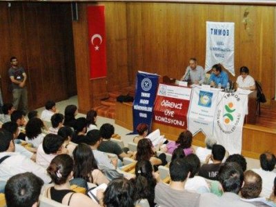 Çukurova Üniversitesi’nde Toplumcu Mühendislik Paneli Düzenlendi.