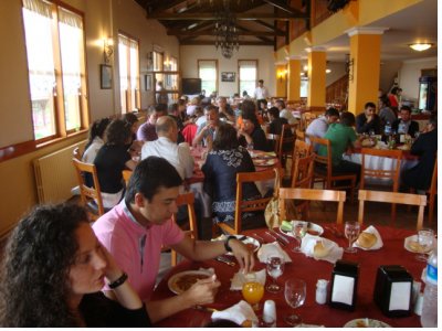 BALIKESİR’DE ÜYE VE AİLELERİ İLE PİKNİK YAPILDI ( 06.06.2010 )