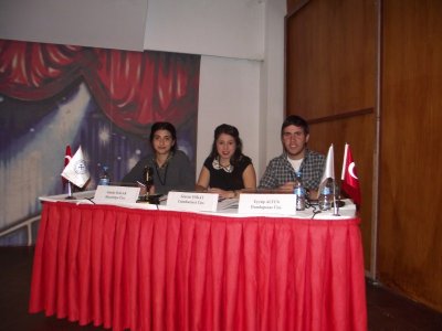 Öğrenci Çalışma Grubumuz 3.Öğrenci Kurultayına Katıldı (18-19 Kasım 2011)