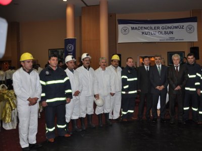 4 Aralık Dünya Madenciler Günü Ankara`da Kutlandı.