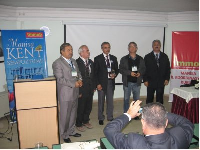Manisa Kent Sempozyumuna Katıldık.(02.12.2011)