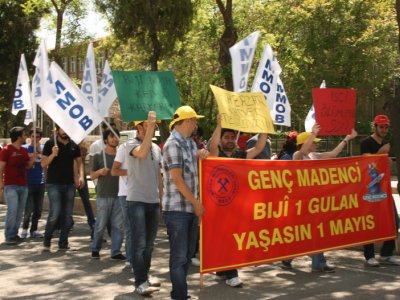 1 MAYIS BÜYÜK BİR COŞKUYLA KUTLANDI