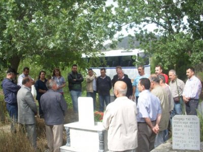 İZMİR ŞUBE BAŞKANLARIMIZDAN UYGUR URCUN ÖLÜMÜNÜN 2. YILINDA ANILDI (24.05.2012)