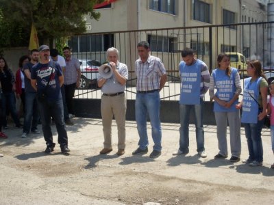 TMMOB İKK, DİRENİŞTEKİ İŞÇİLERİ ZİYARET ETTİ
(26.05.2012)