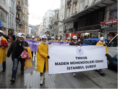 Galatasaray Lisesi Önünden Taksim Anıtına Madenci Yürüyüşü Yapıldı