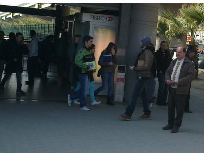 TMMOB Yasasına Karşı Başlatılan İmza Kampanyası için TMMOB İzmir İKK Standında Görev aldık. 