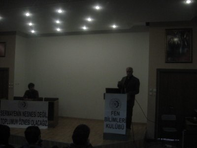 Toplumcu Mühendislik ve Mühendislik Etiği başlıklı panel gerçekleştirildi. 