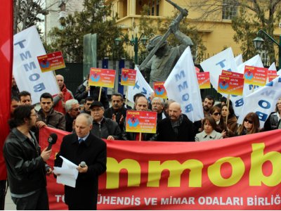 “İŞ CİNAYETLERİNE KARŞI MÜCADELE GÜNÜ”  ETKİNLİKLERİ YAPILDI