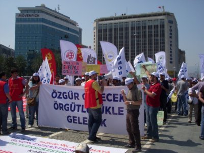 1 MAYIS’TA ALANLARDAYDIK (1 Mayıs 2013)
