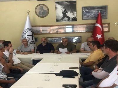 ZONGULDAK DEMOKRASİ PLATFORMU TARAFONDAN 1EYLÜL DÜNYA BARIŞ GÜNÜ DOLAYISIYLA BASIN AÇIKLAMASI DÜZENLENDİ.