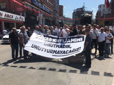 Sivas Katliamının 29`uncu yılı dolayısıyla basın açıklaması düzenlendi.