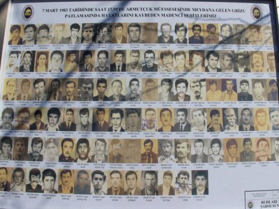 103 MADEN EMEKÇİMİZİ KAYBETTİĞİMİZ 1983 ARMUTÇUK FACİASI ANMA TÖRENİNE KATILIM SAĞLADIK