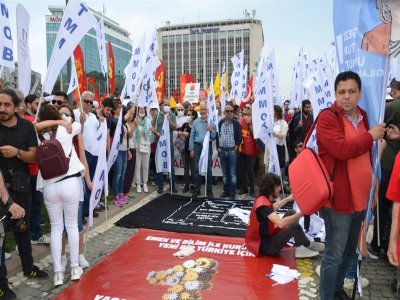 1 MAYIS (01.05.2022)